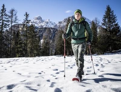 Escursioni con le racchette da neve